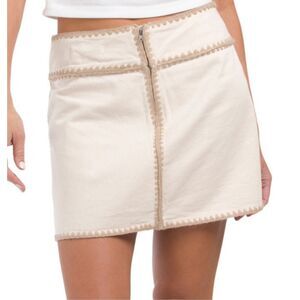 BLANK NYC Mini Skirt Womens Size 27 Ecru Cream Denim Whipstitch Trim Zip Up